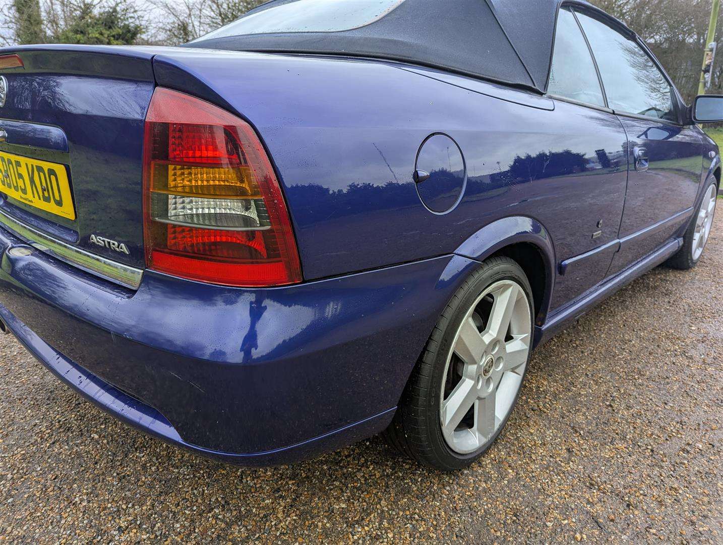 <p>2005 VAUXHALL ASTRA BERTONE EXCLUSIVE</p>