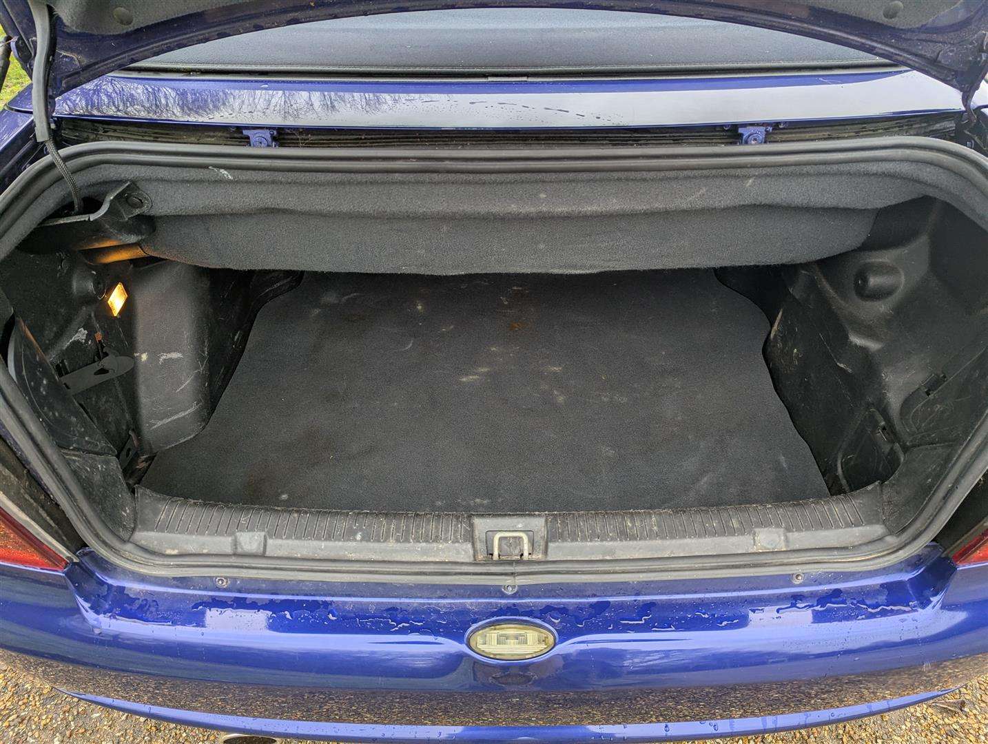 <p>2005 VAUXHALL ASTRA BERTONE EXCLUSIVE</p>