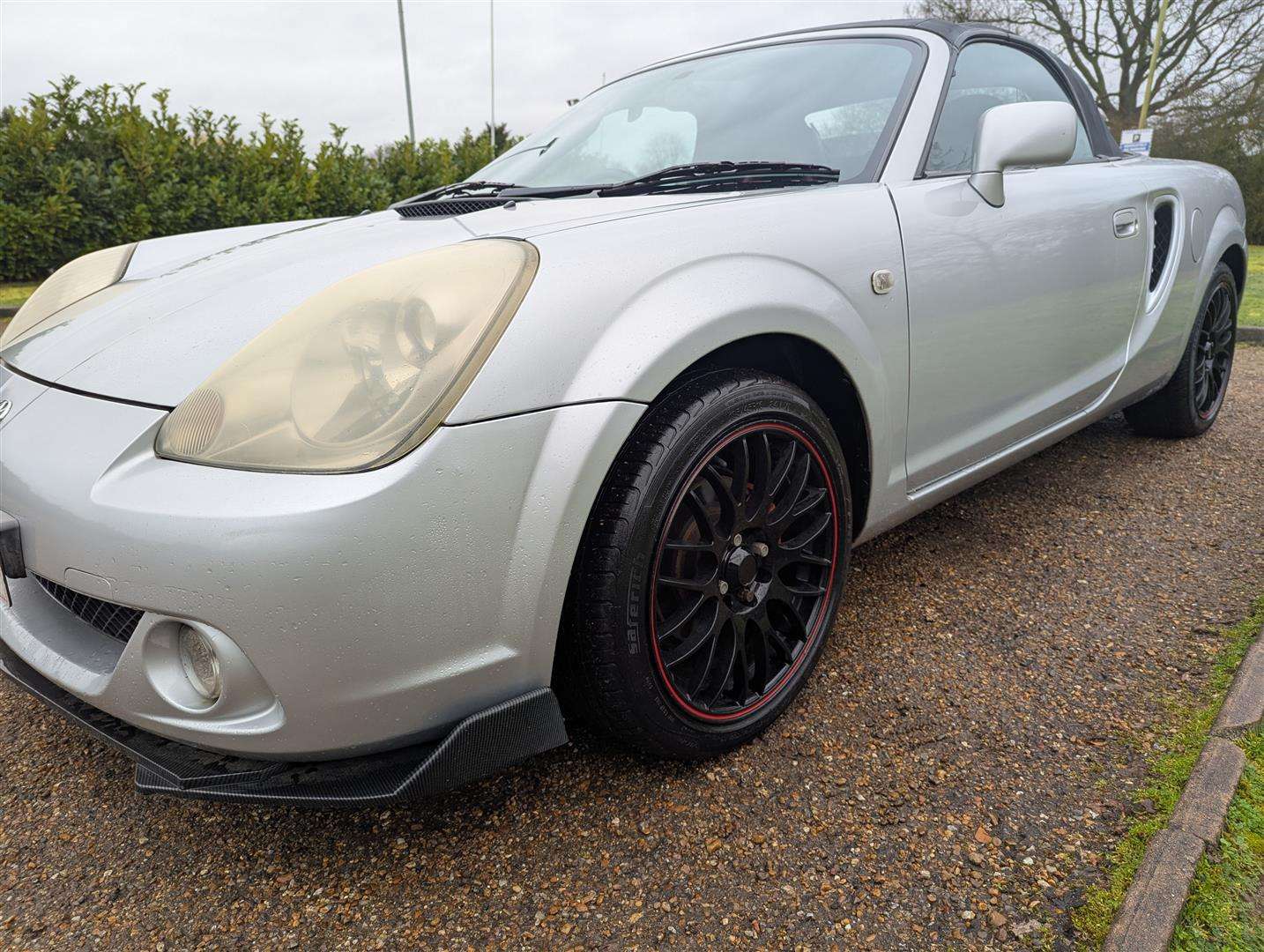 <p>2004 TOYOTA MR2 ROADSTER VVTI</p>