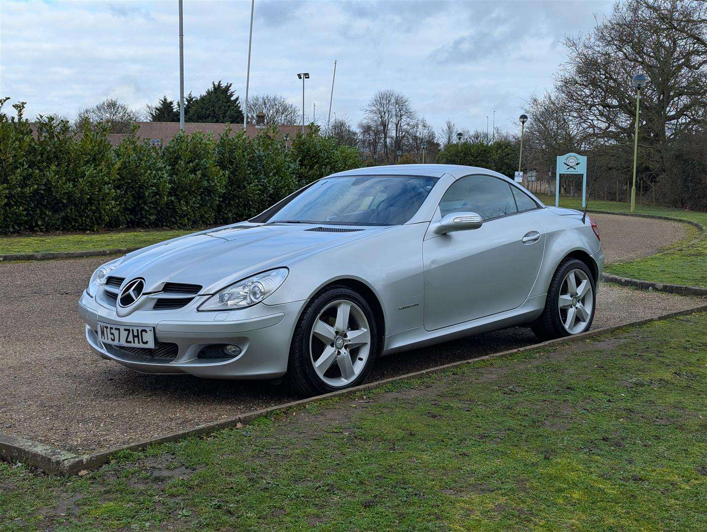 <p>2007 MERCEDES SLK 200 KOMPRESSOR</p>