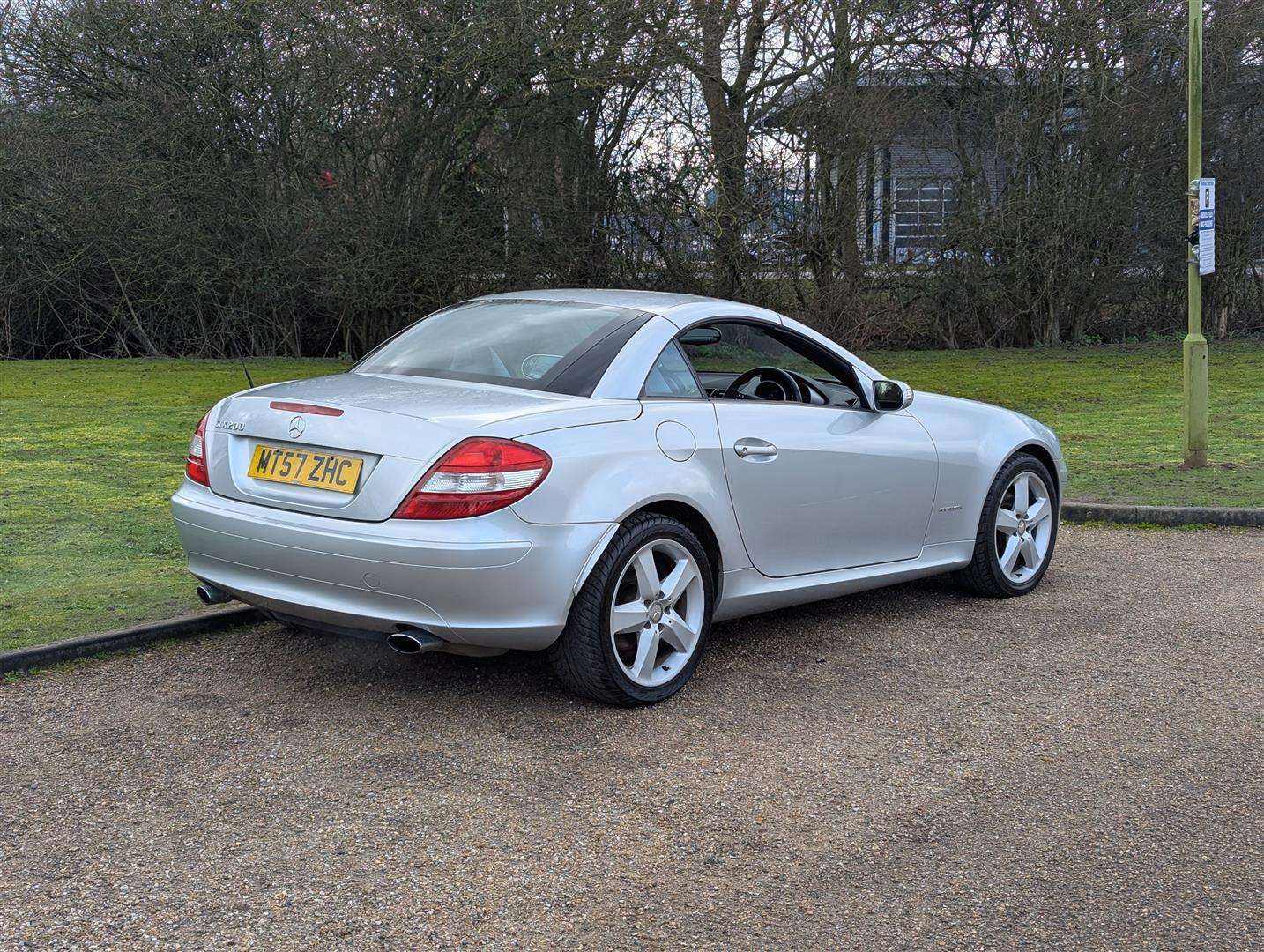 <p>2007 MERCEDES SLK 200 KOMPRESSOR</p>