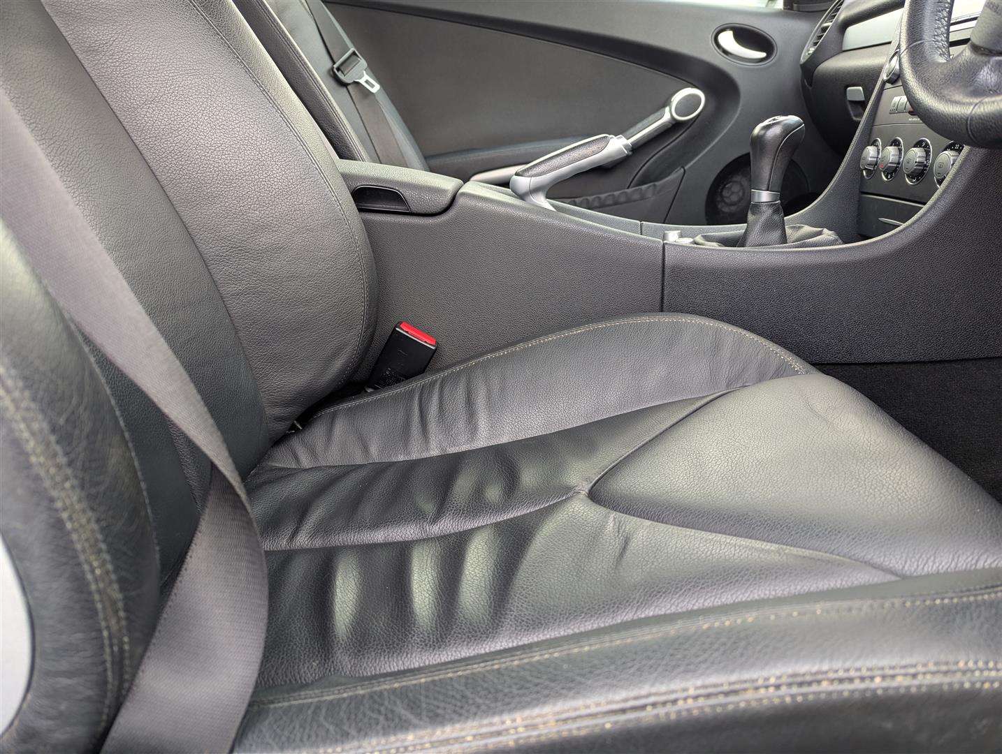 <p>2007 MERCEDES SLK 200 KOMPRESSOR</p>