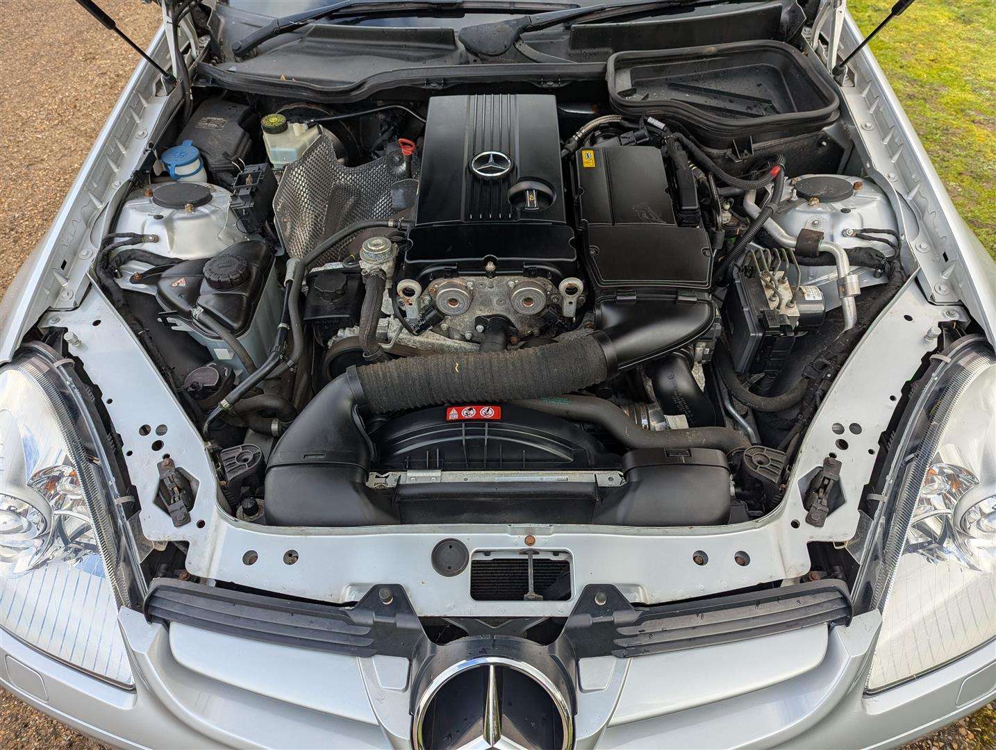 <p>2007 MERCEDES SLK 200 KOMPRESSOR</p>