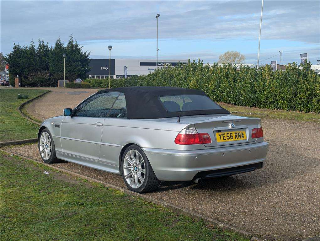 <p>2006 BMW 318CI M SPORT</p>