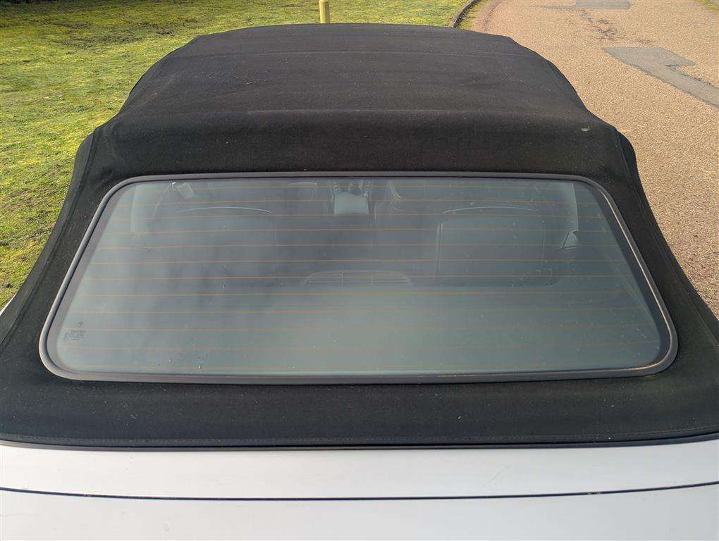 <p>2006 BMW 318CI M SPORT</p>