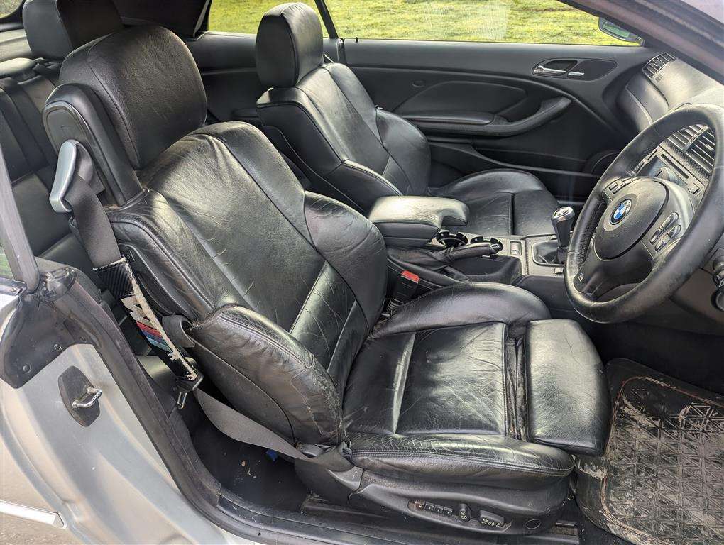 <p>2006 BMW 318CI M SPORT</p>