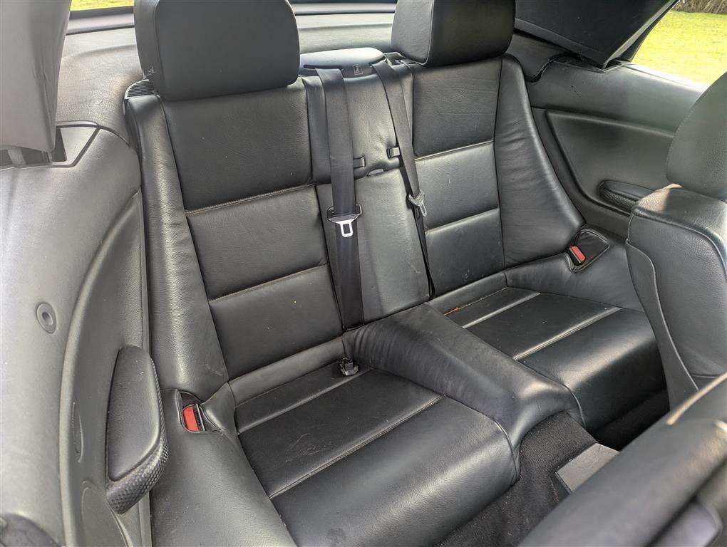 <p>2006 BMW 318CI M SPORT</p>