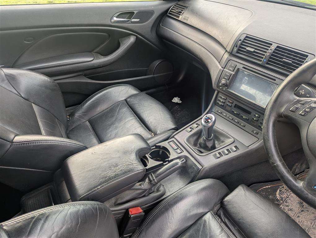 <p>2006 BMW 318CI M SPORT</p>