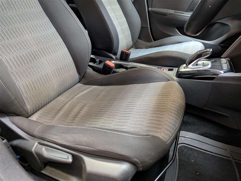 <p>2020 VAUXHALL CORSA SE NAV PREMIUM TURB</p>