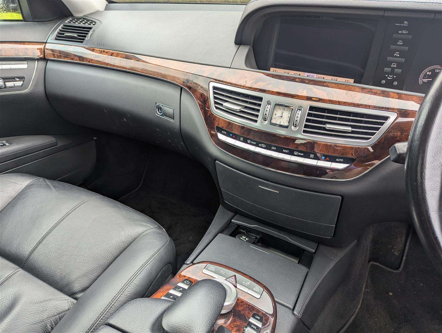 <p>2006 MERCEDES S350 AUTO</p>