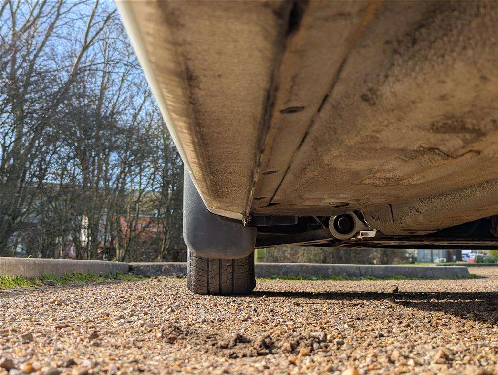 <p>2003 FORD FIESTA LX</p>