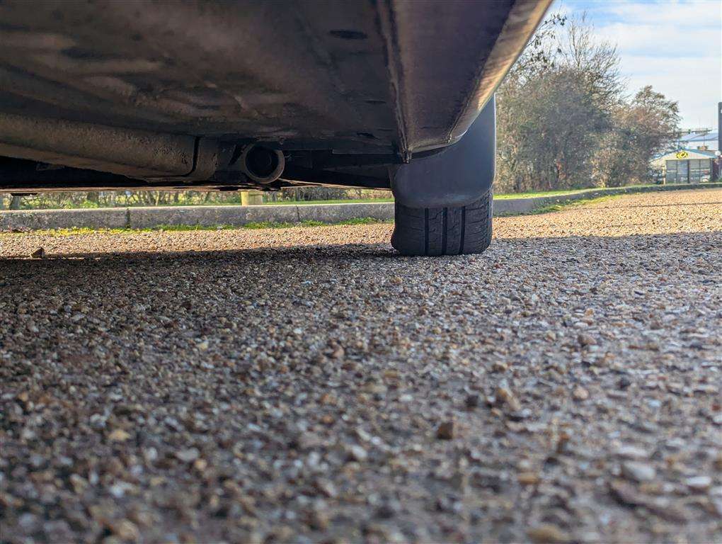 <p>2003 FORD FIESTA LX</p>