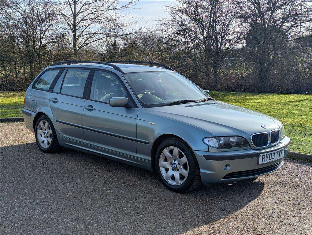 <p>2003 BMW 318I SE TOURING AUTO</p>