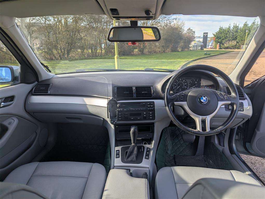 <p>2003 BMW 318I SE TOURING AUTO</p>