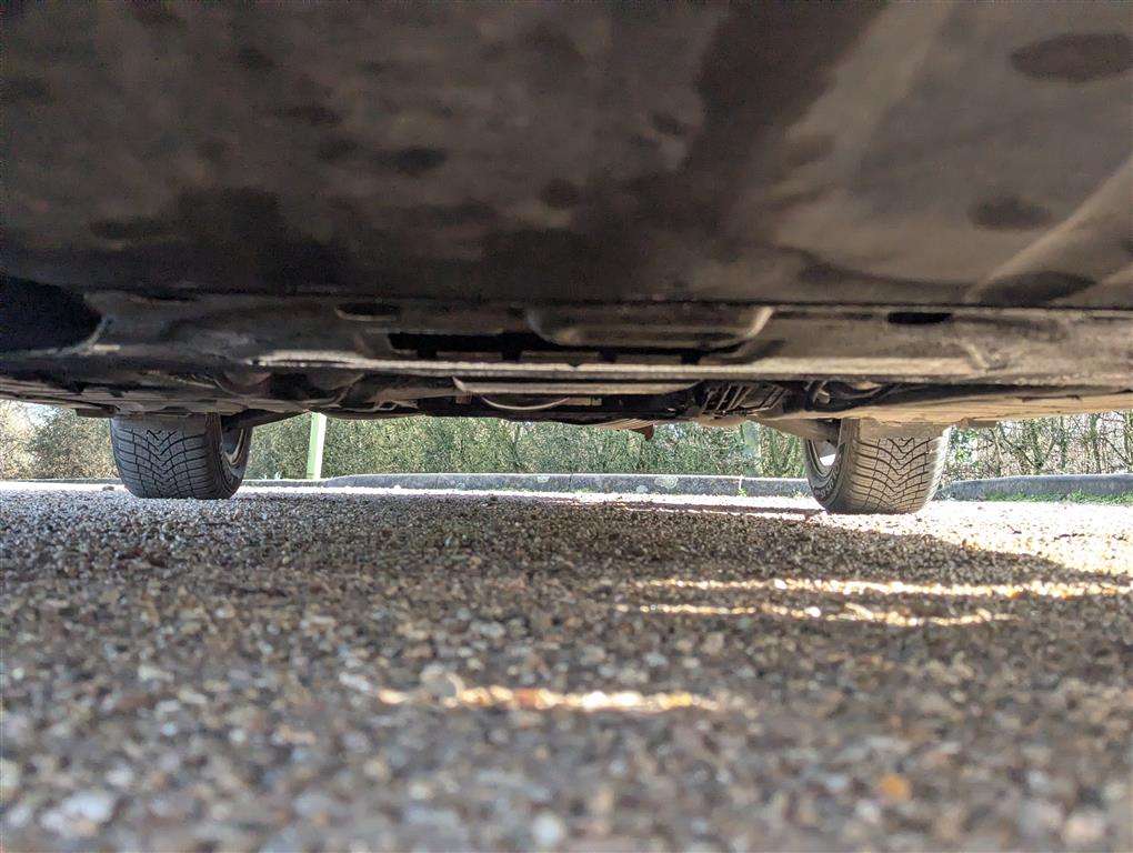 <p>2003 BMW 318I SE TOURING AUTO</p>