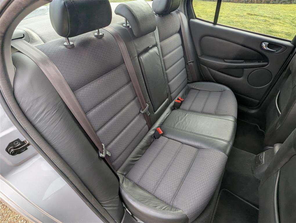 <p>2001 JAGUAR X-TYPE V6 SPORT AUTO</p>