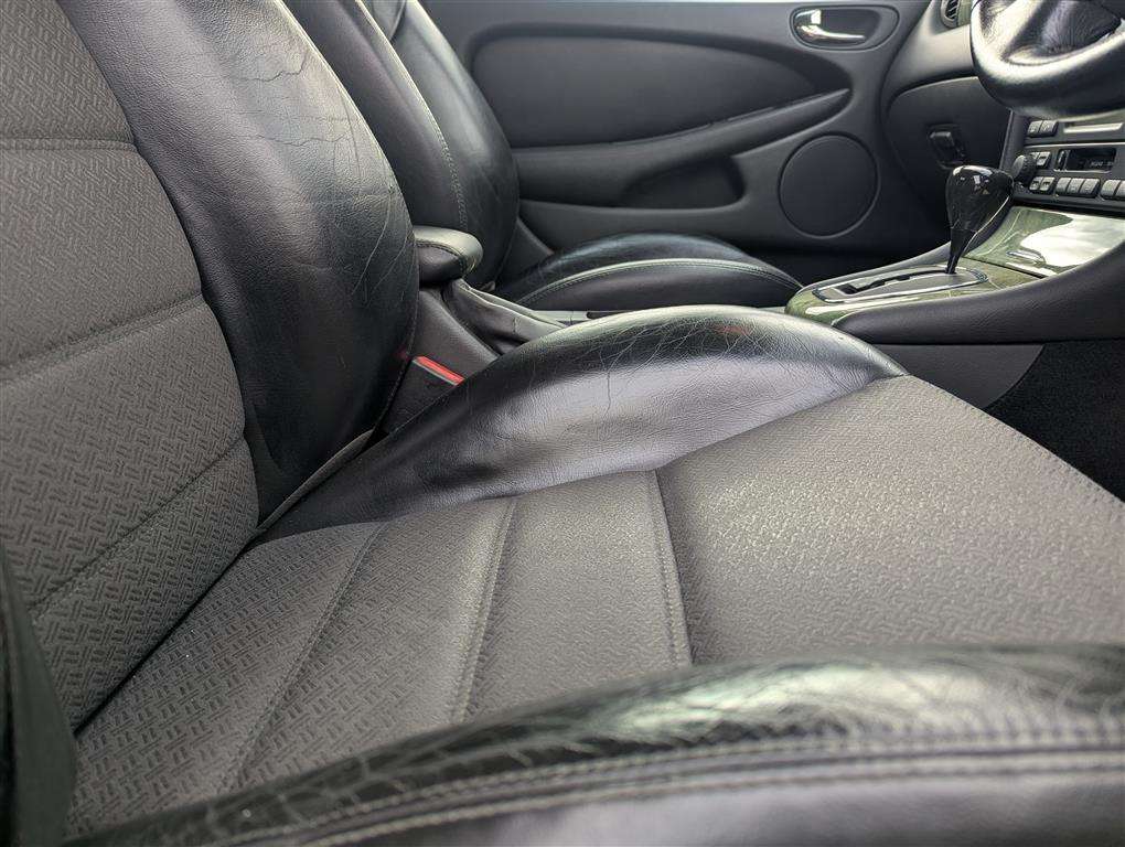 <p>2001 JAGUAR X-TYPE V6 SPORT AUTO</p>