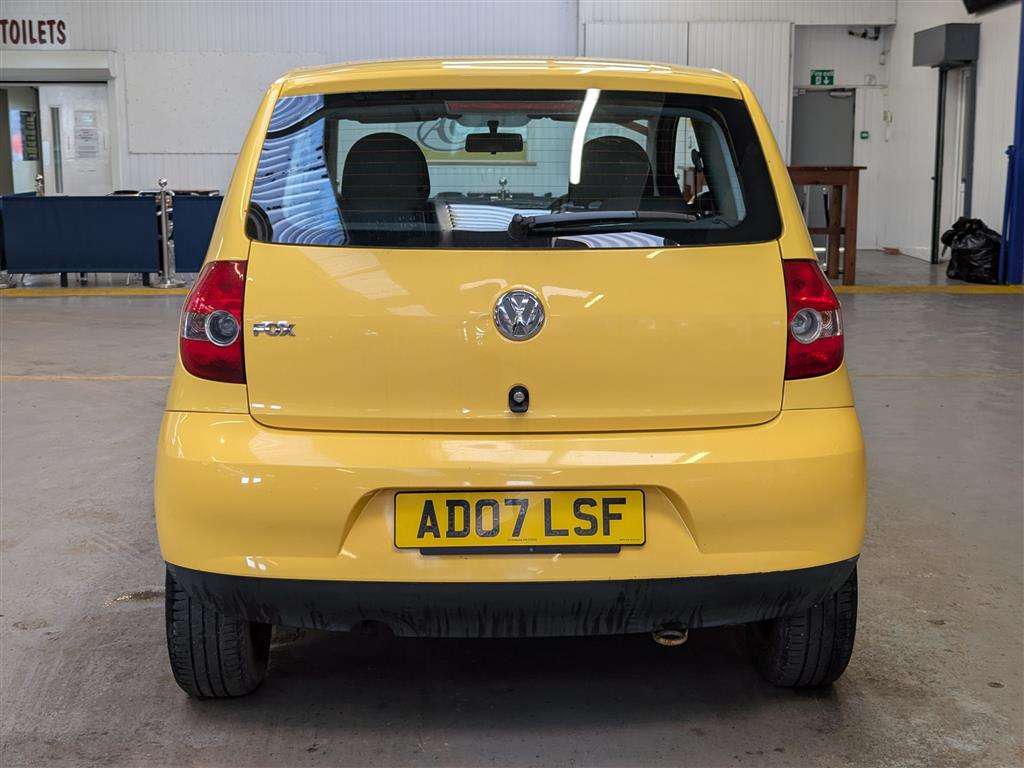 <p>2007 VOLKSWAGEN FOX 55</p>