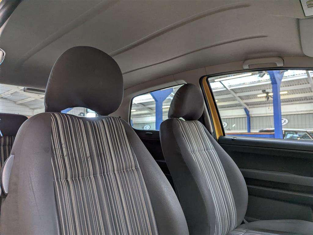 <p>2007 VOLKSWAGEN FOX 55</p>