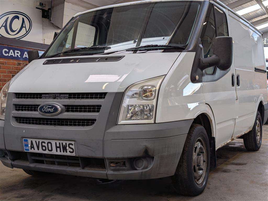<p>2010 FORD TRANSIT 85 T260M FWD</p>