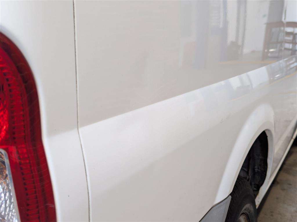 <p>2010 FORD TRANSIT 85 T260M FWD</p>