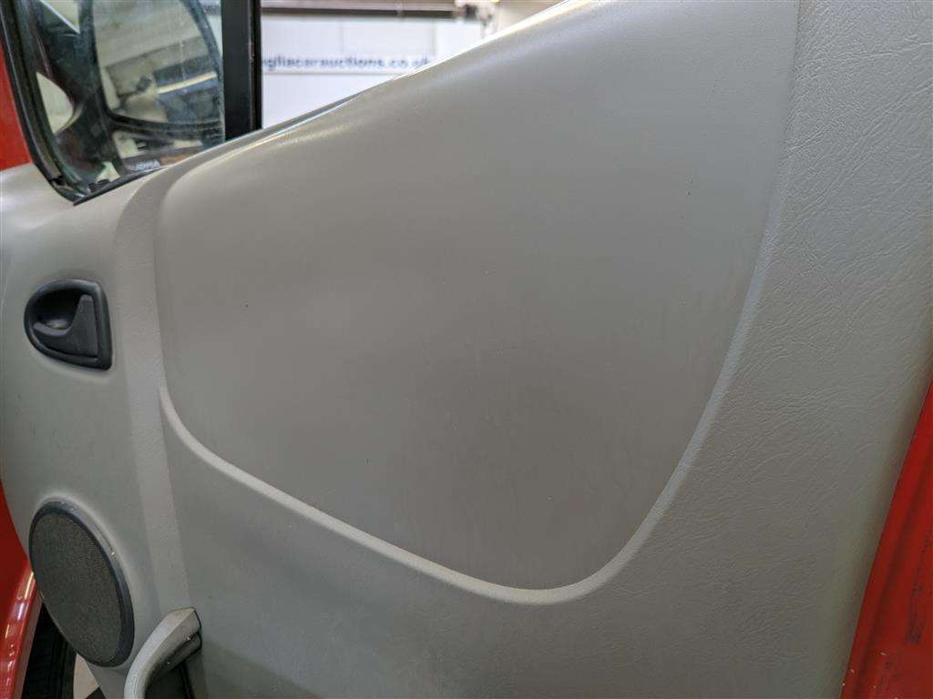 <p>2008 RENAULT TRAFIC LL29 DCI 115</p>