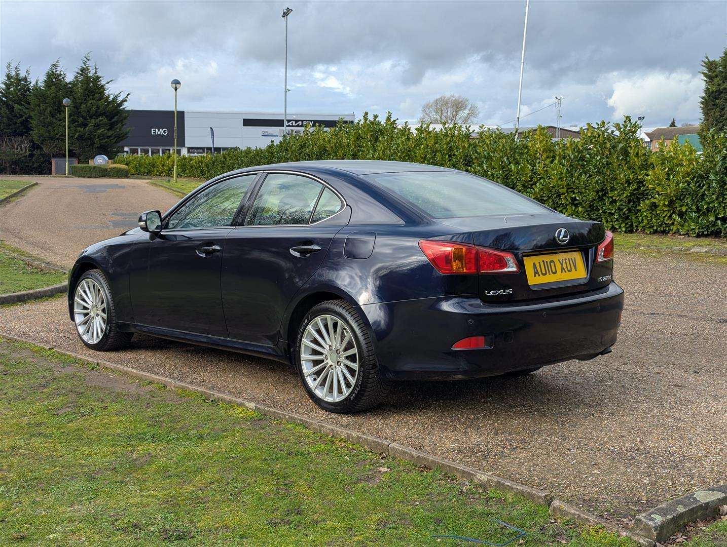 <p>2010 LEXUS IS 220D SE-I</p>