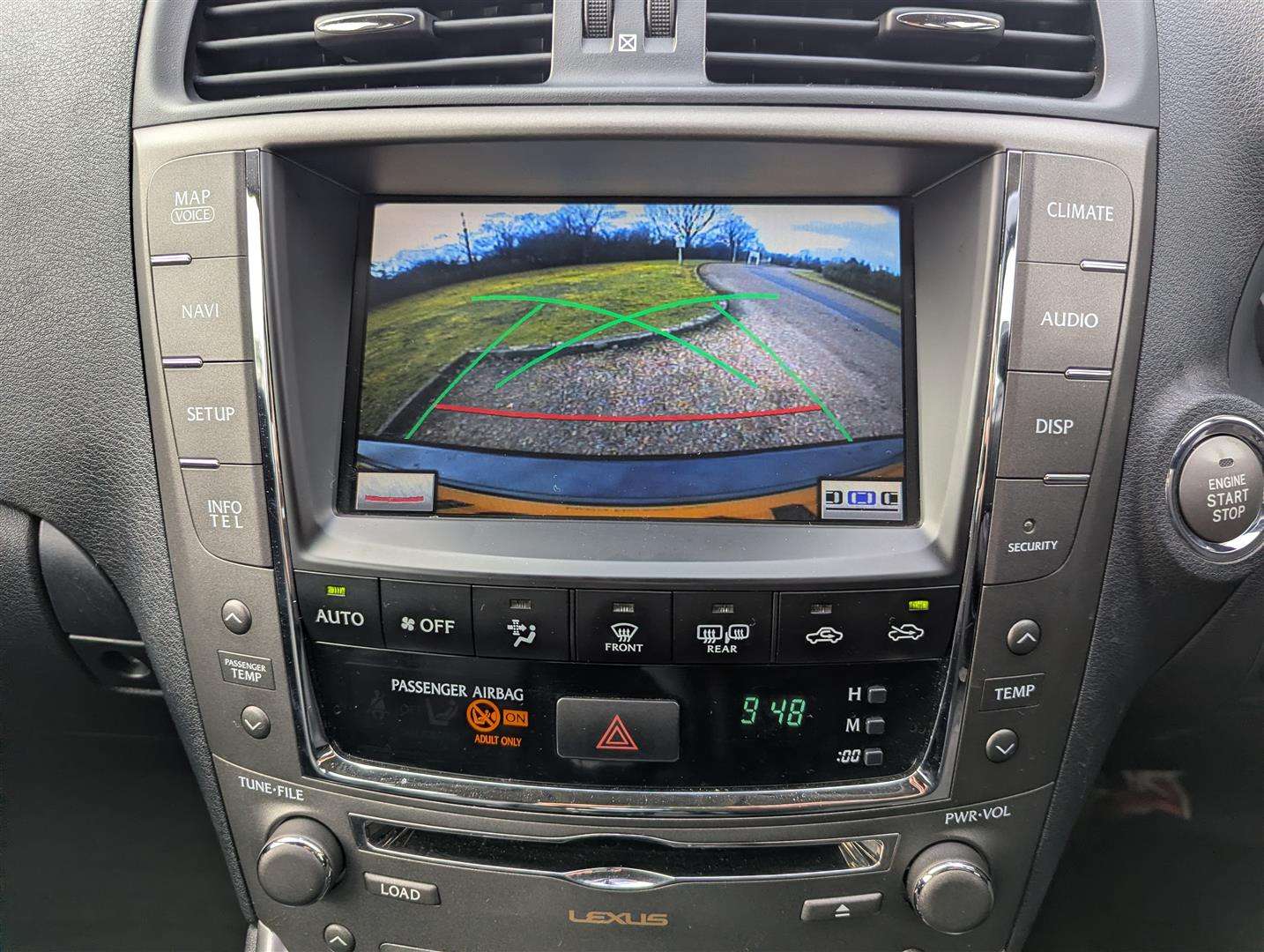 <p>2010 LEXUS IS 220D SE-I</p>