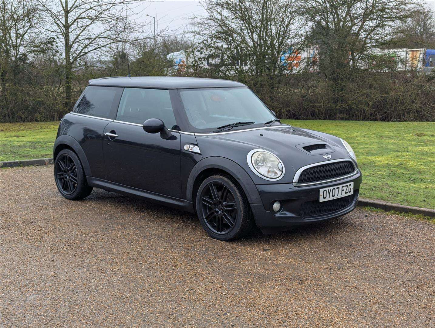 <p>2007 MINI COOPER S</p>