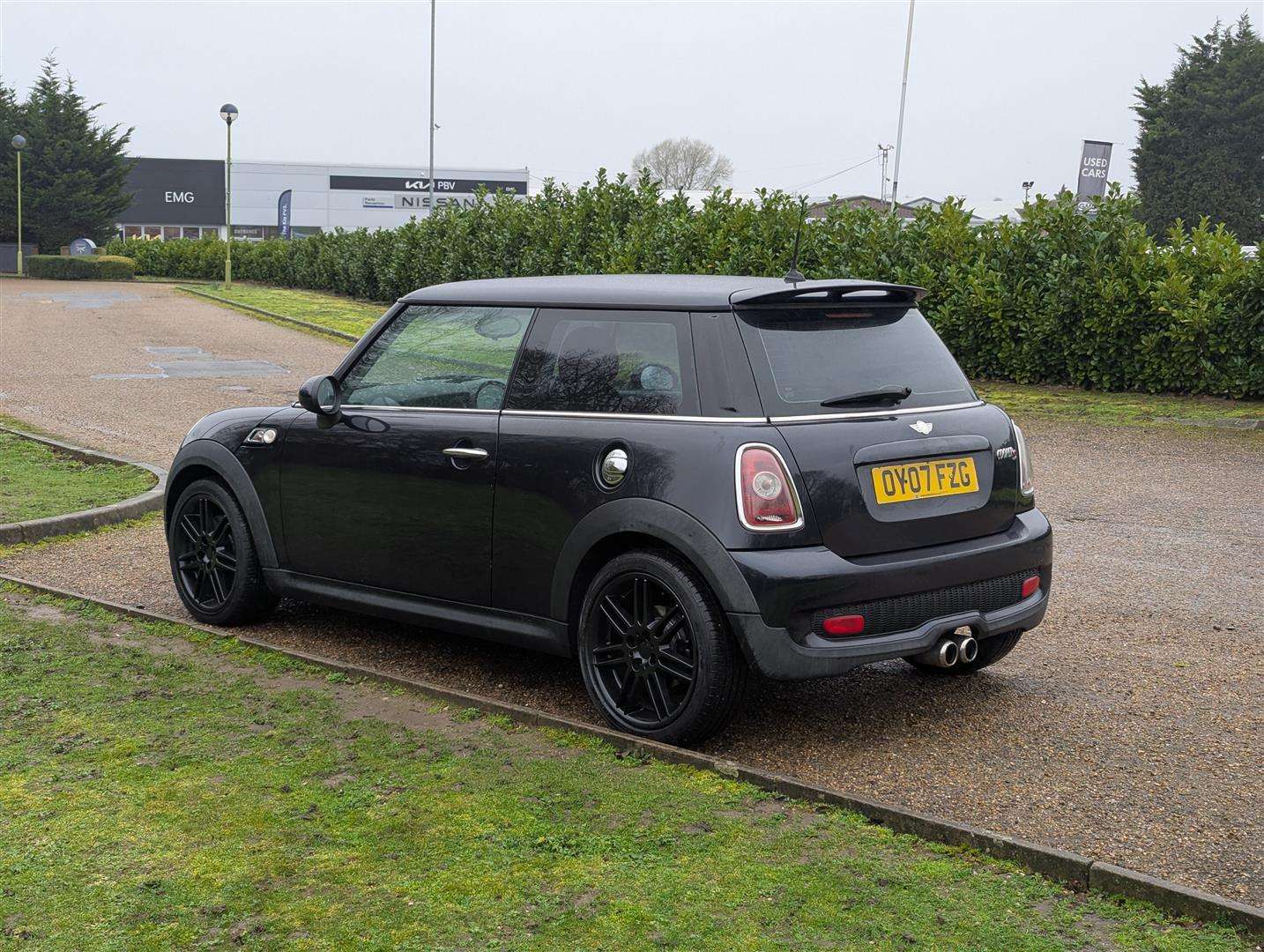 <p>2007 MINI COOPER S</p>