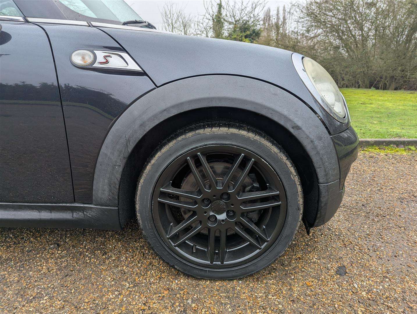 <p>2007 MINI COOPER S</p>