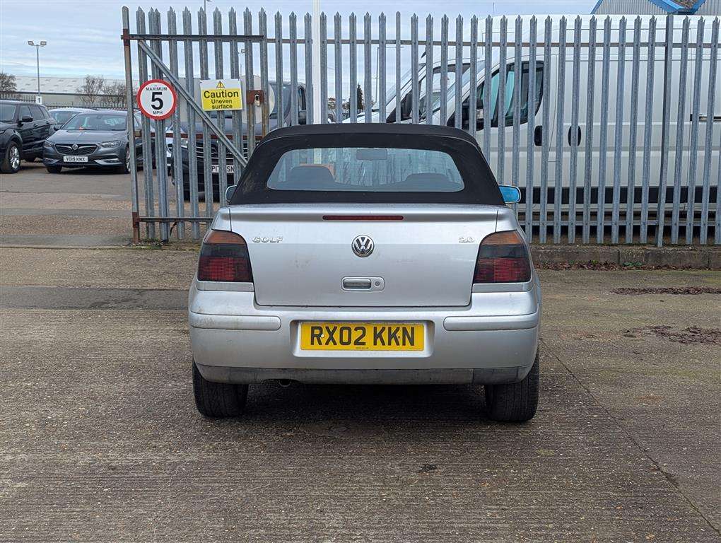 <p>2002 VOLKSWAGEN GOLF CABRIOLET AV-GE</p>