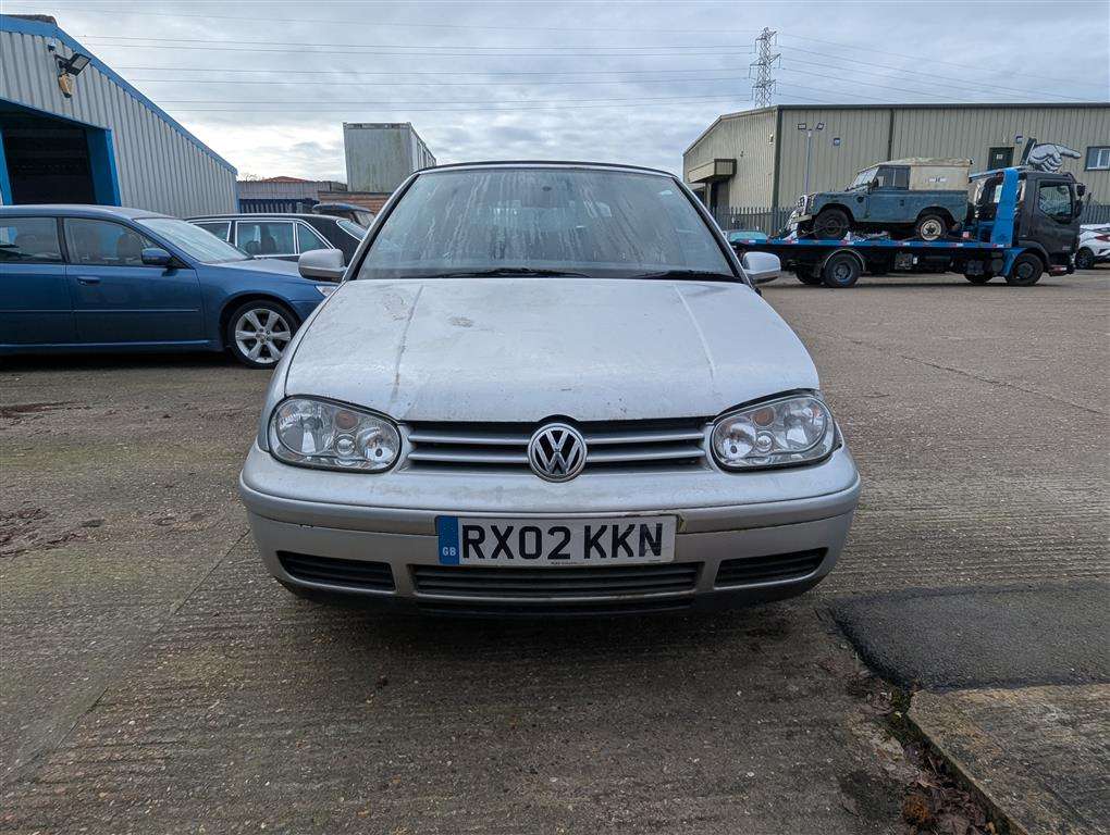 <p>2002 VOLKSWAGEN GOLF CABRIOLET AV-GE</p>