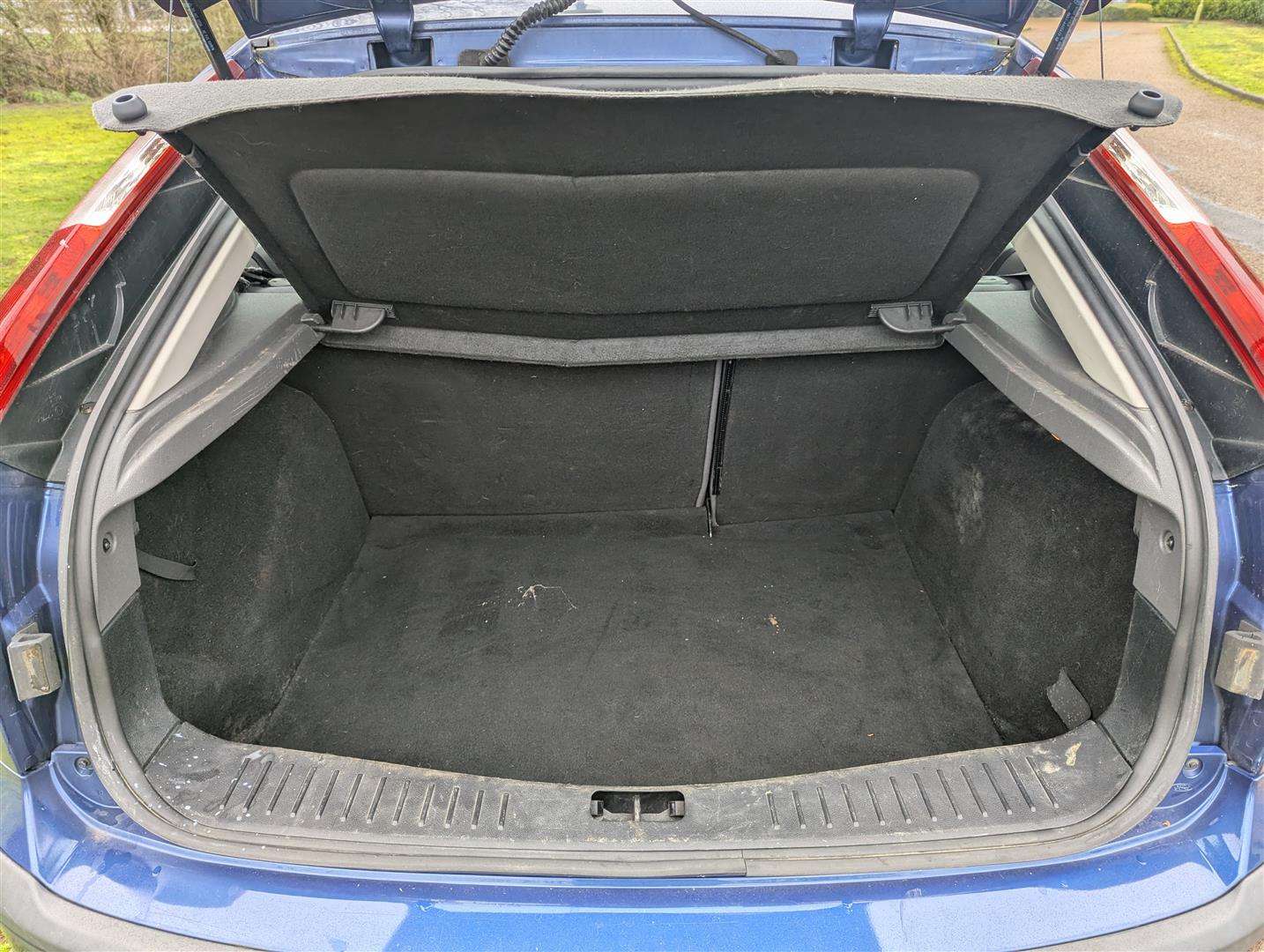 <p>2007 FORD FOCUS LX 116</p>