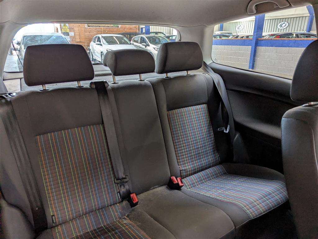 <p>2006 VOLKSWAGEN POLO S 64</p>