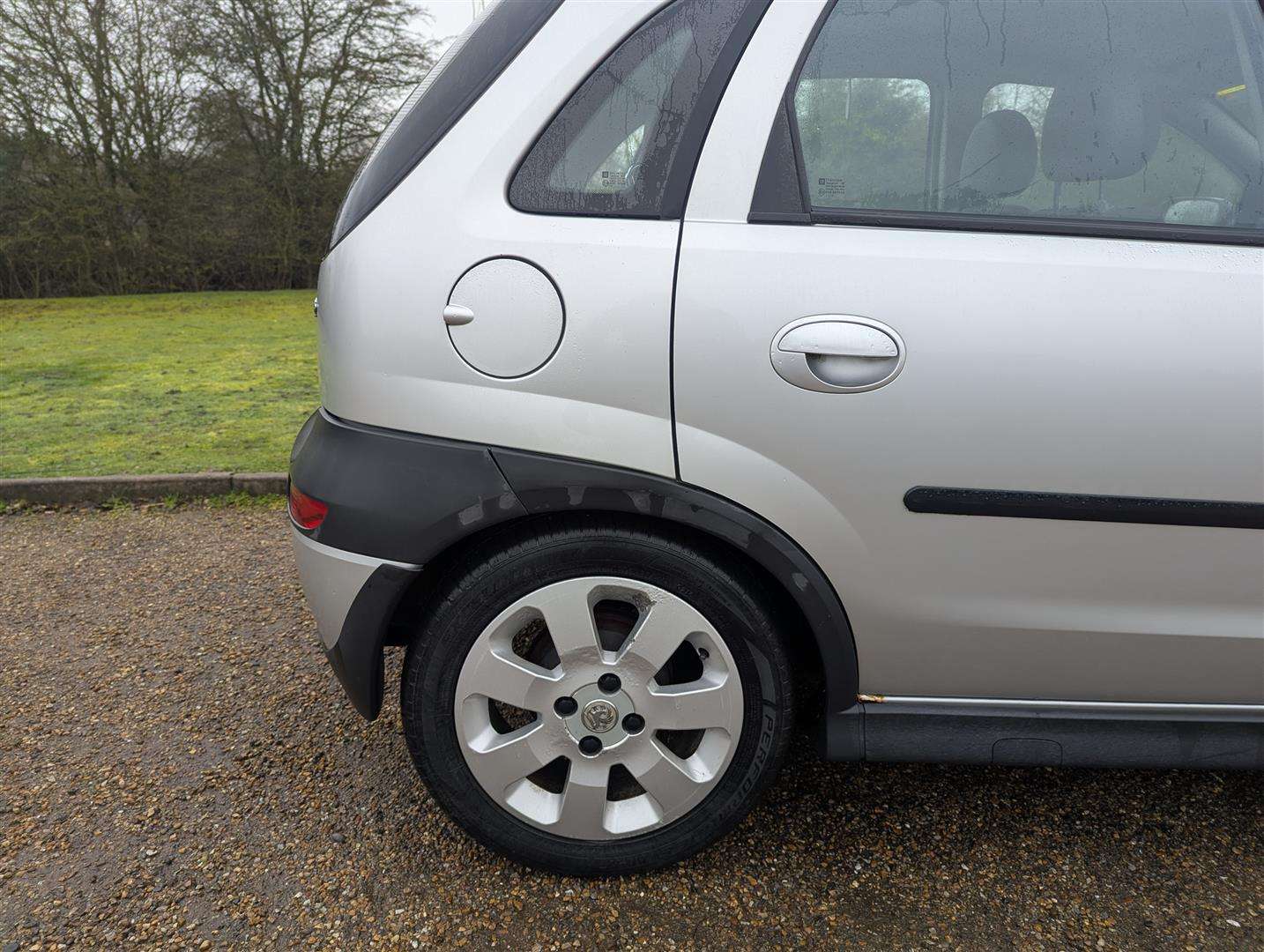 <p>2001 VAUXHALL CORSA SXI 16V</p>