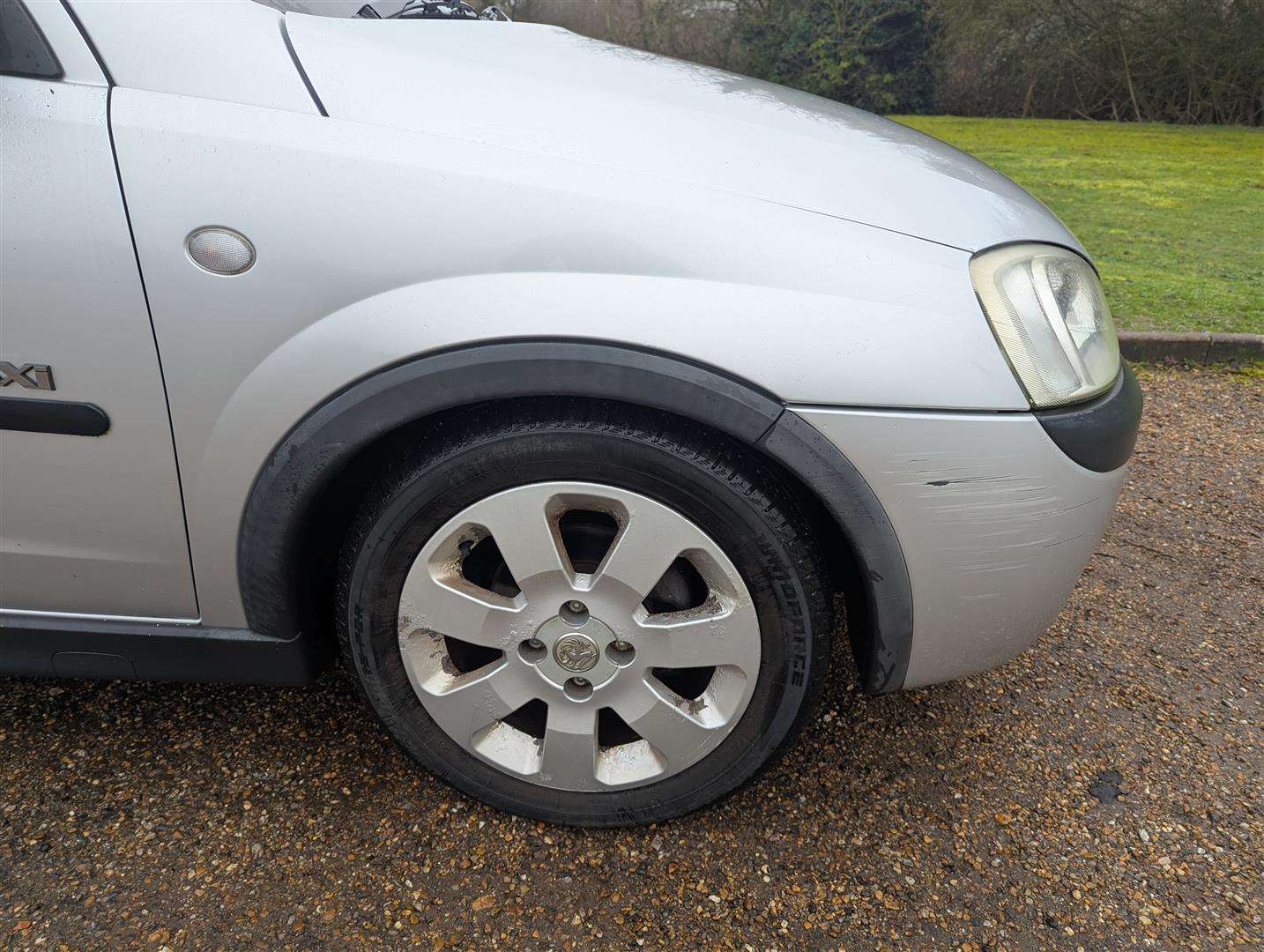 <p>2001 VAUXHALL CORSA SXI 16V</p>