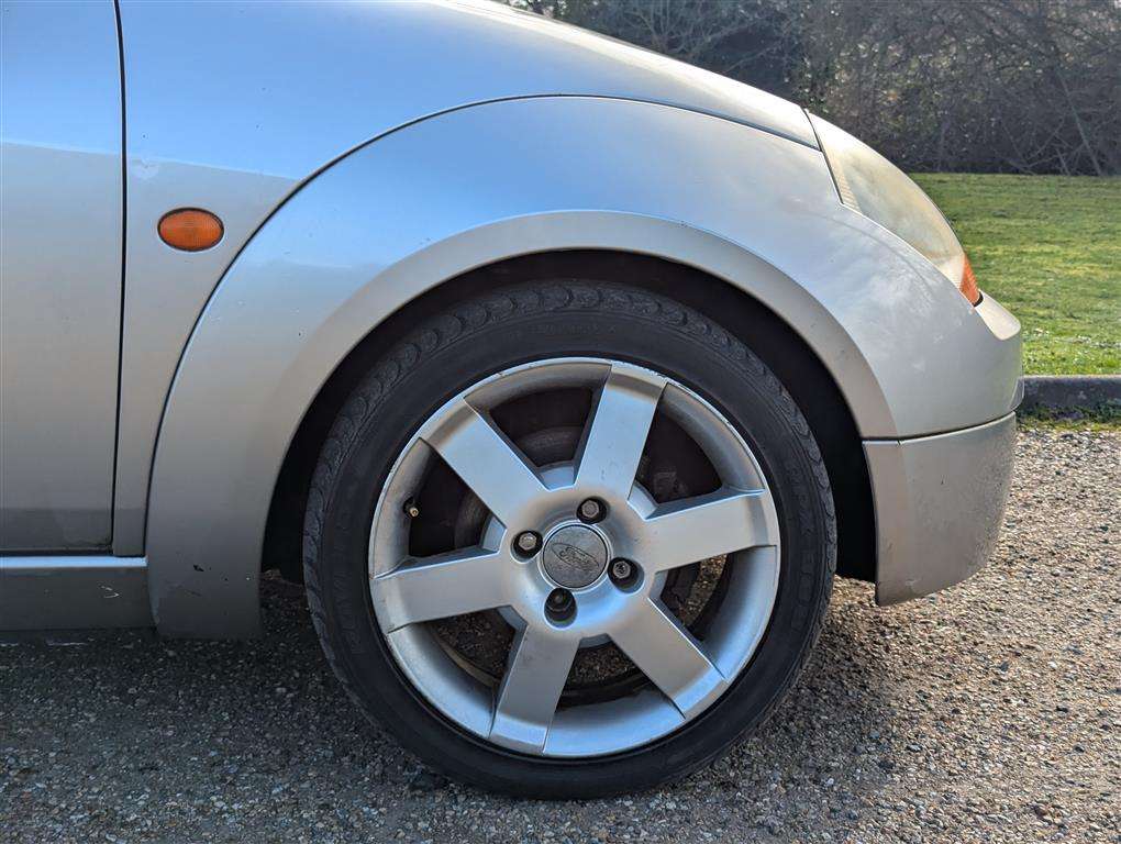 <p>2004 FORD STREETKA LUXURY</p>