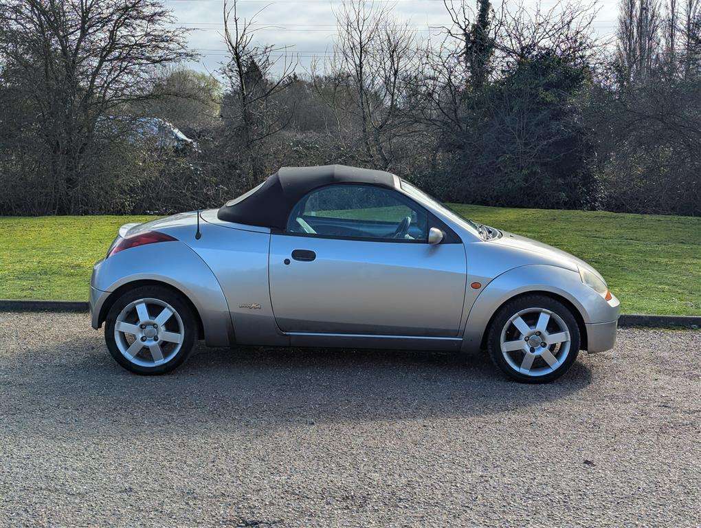 <p>2004 FORD STREETKA LUXURY</p>