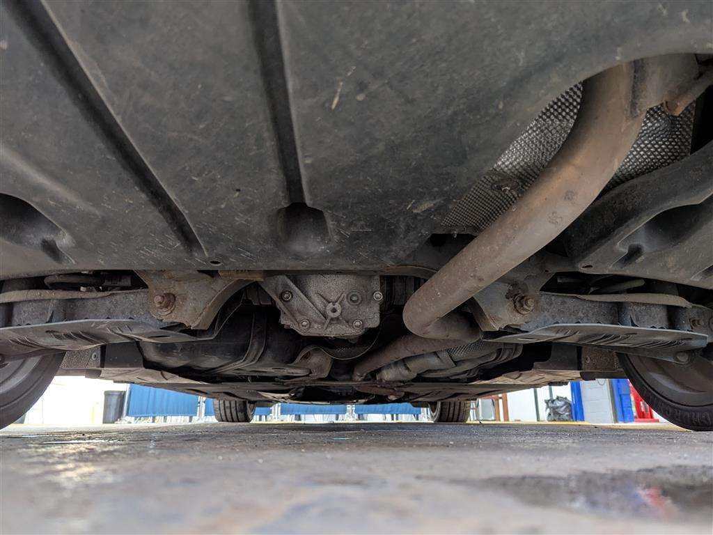 <p>2012 BMW 320D SPORT</p>