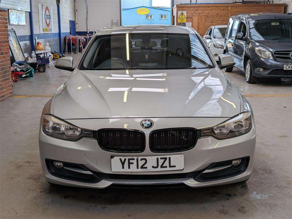 <p>2012 BMW 320D SPORT</p>