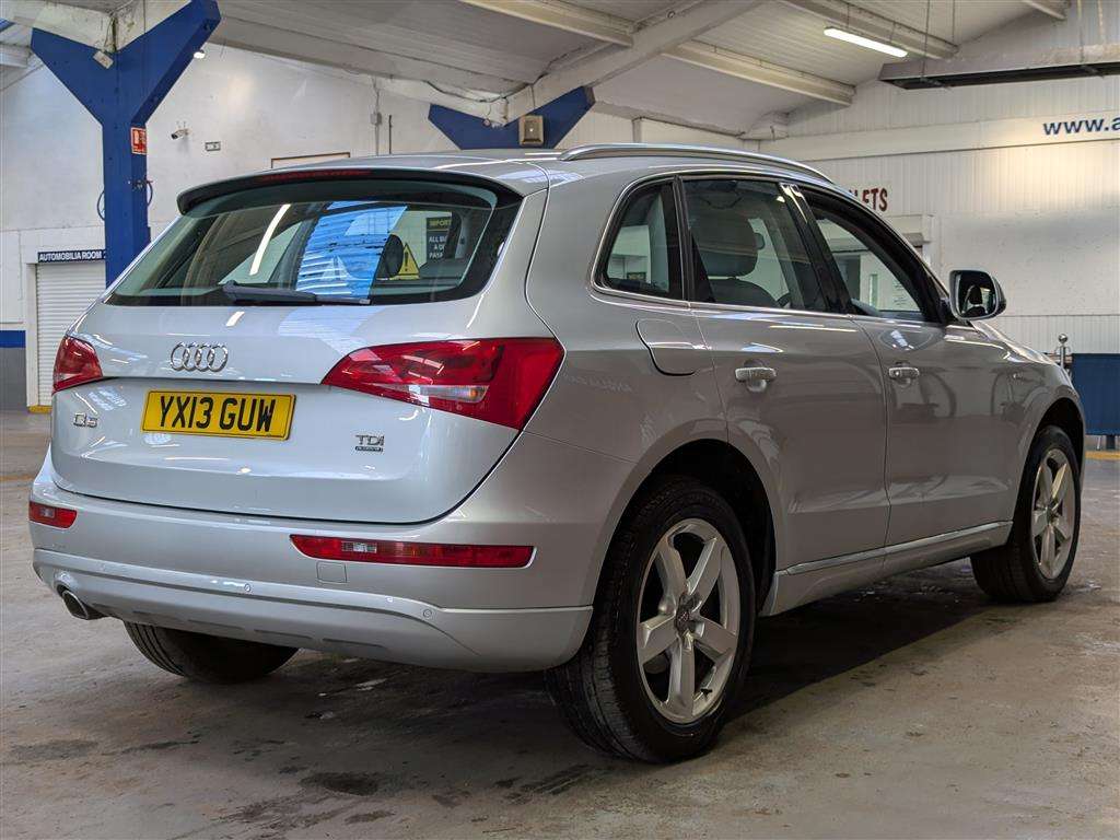 <p>2013 AUDI Q5 SE TDI QUATTRO AUTO</p>