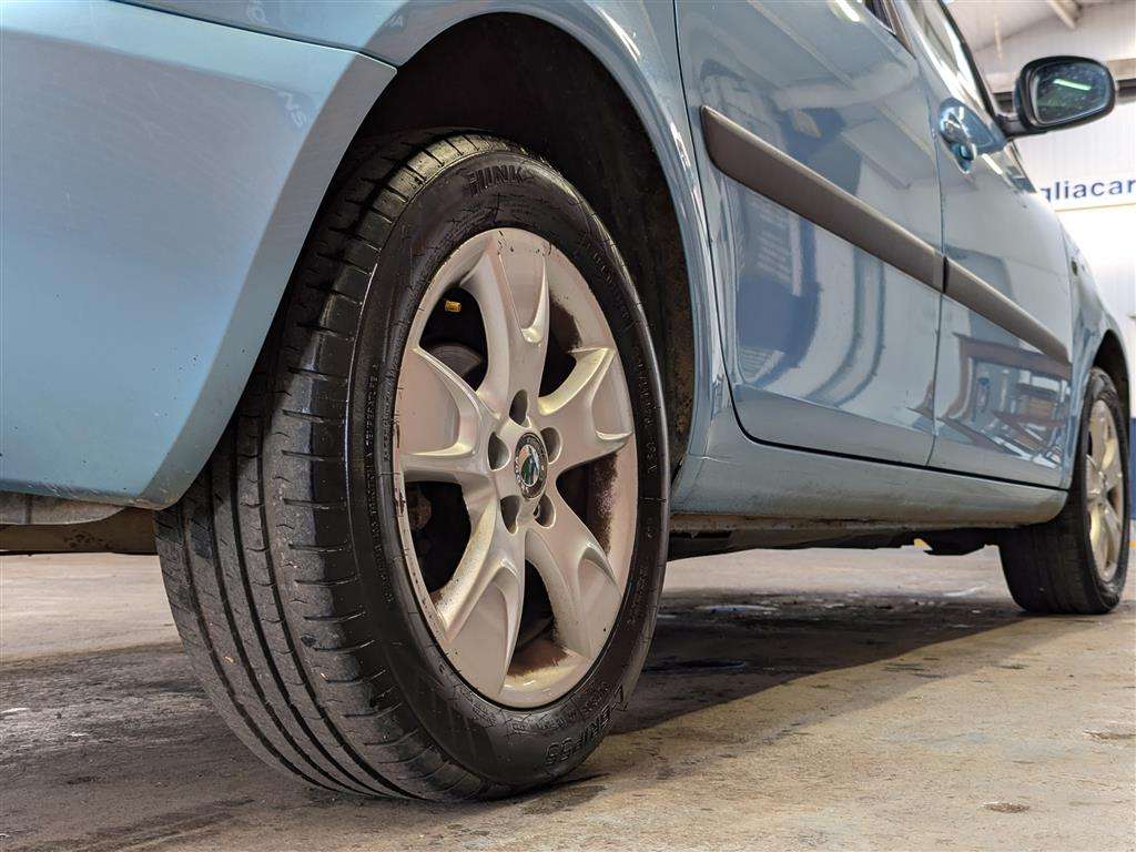 <p>2011 SKODA ROOMSTER SE TSI 105 S-A</p>