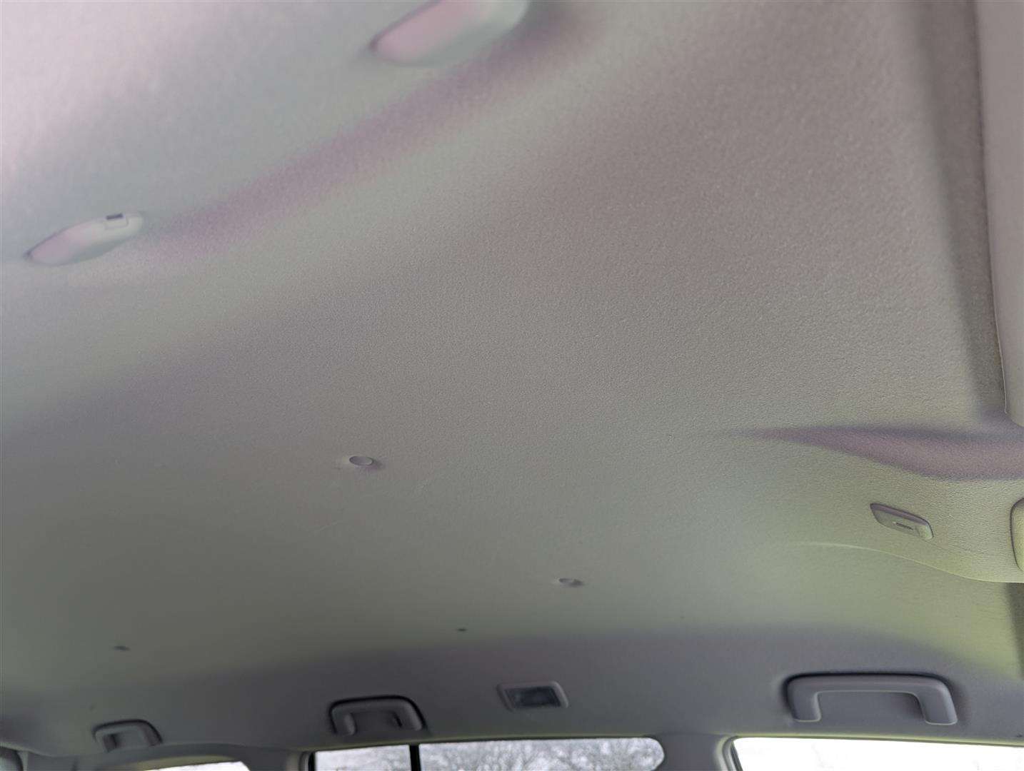 <p>2009 MITSUBISHI</p>