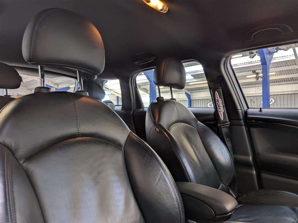 <p>2014 MINI COUNTRYMAN COOPER SD AUTO</p>