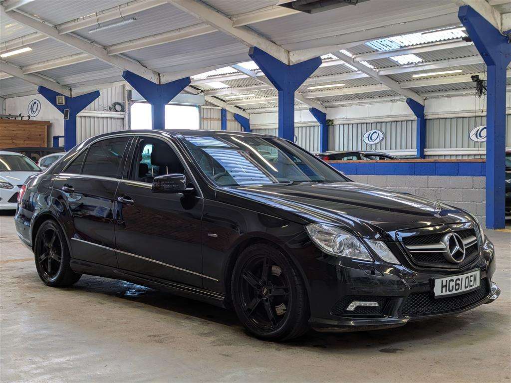 <p>2011 MERCEDES-BENZ E350 SPT CDI BLUECY 265 A</p>