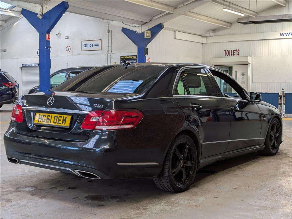 <p>2011 MERCEDES-BENZ E350 SPT CDI BLUECY 265 A</p>