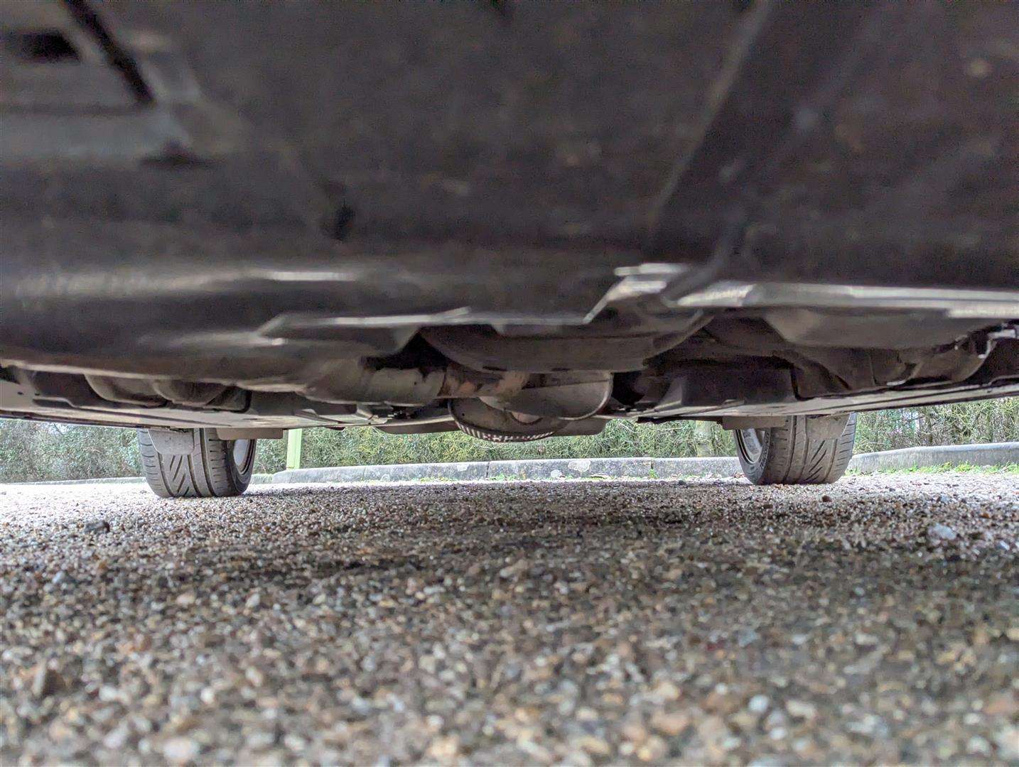 <p>2006 SUBARU LEGACY RE</p>