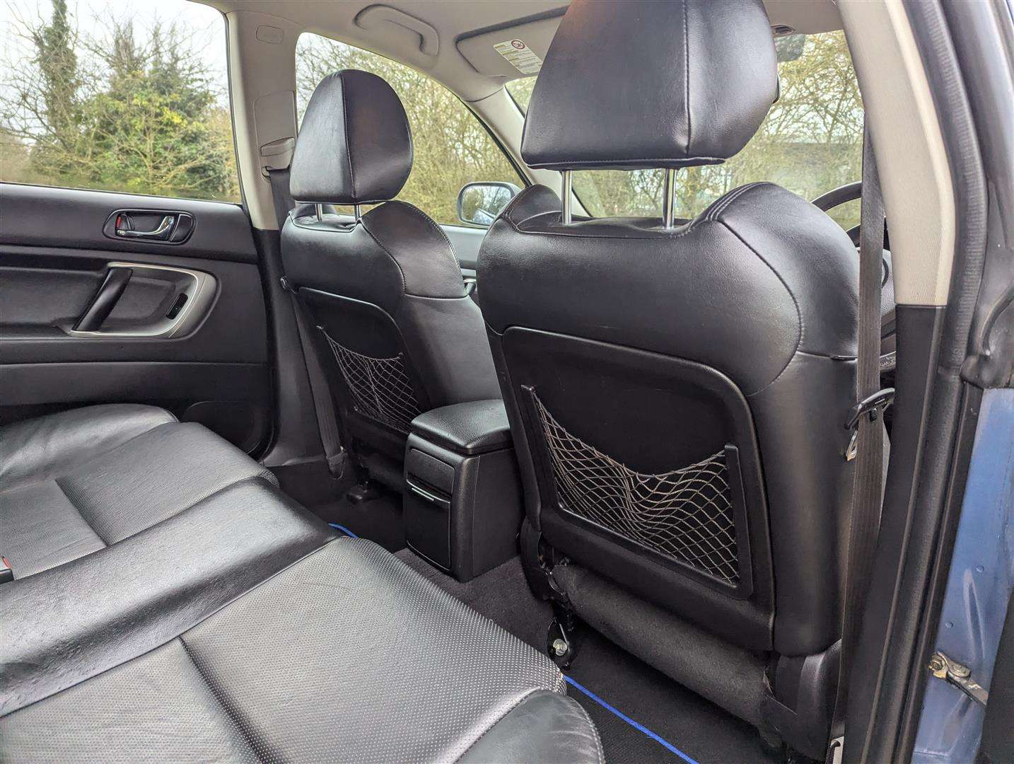 <p>2006 SUBARU LEGACY RE</p>