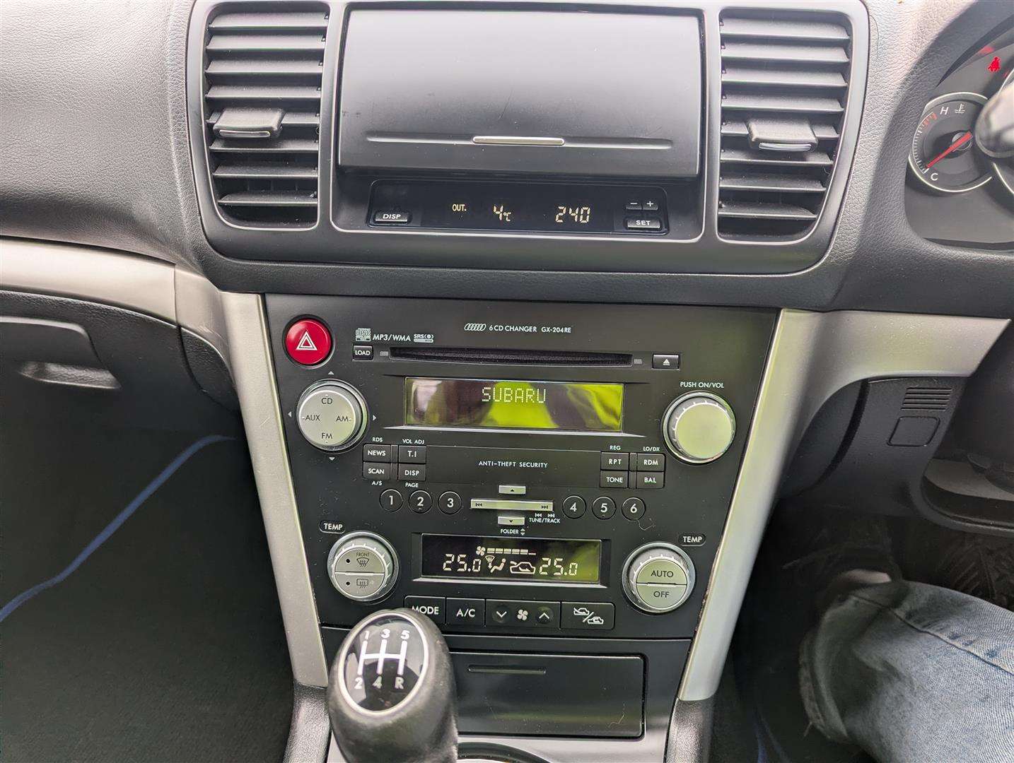 <p>2006 SUBARU LEGACY RE</p>